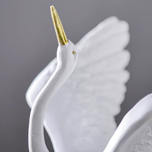 White Bird Showpiece - Image 8