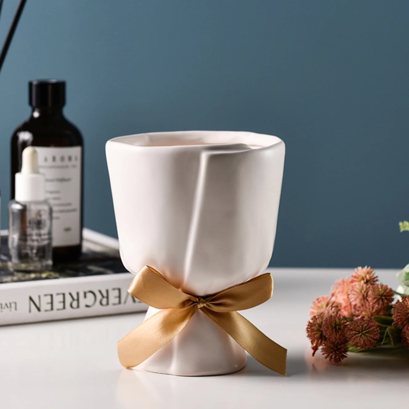 White Bouquet Vase - Image 2