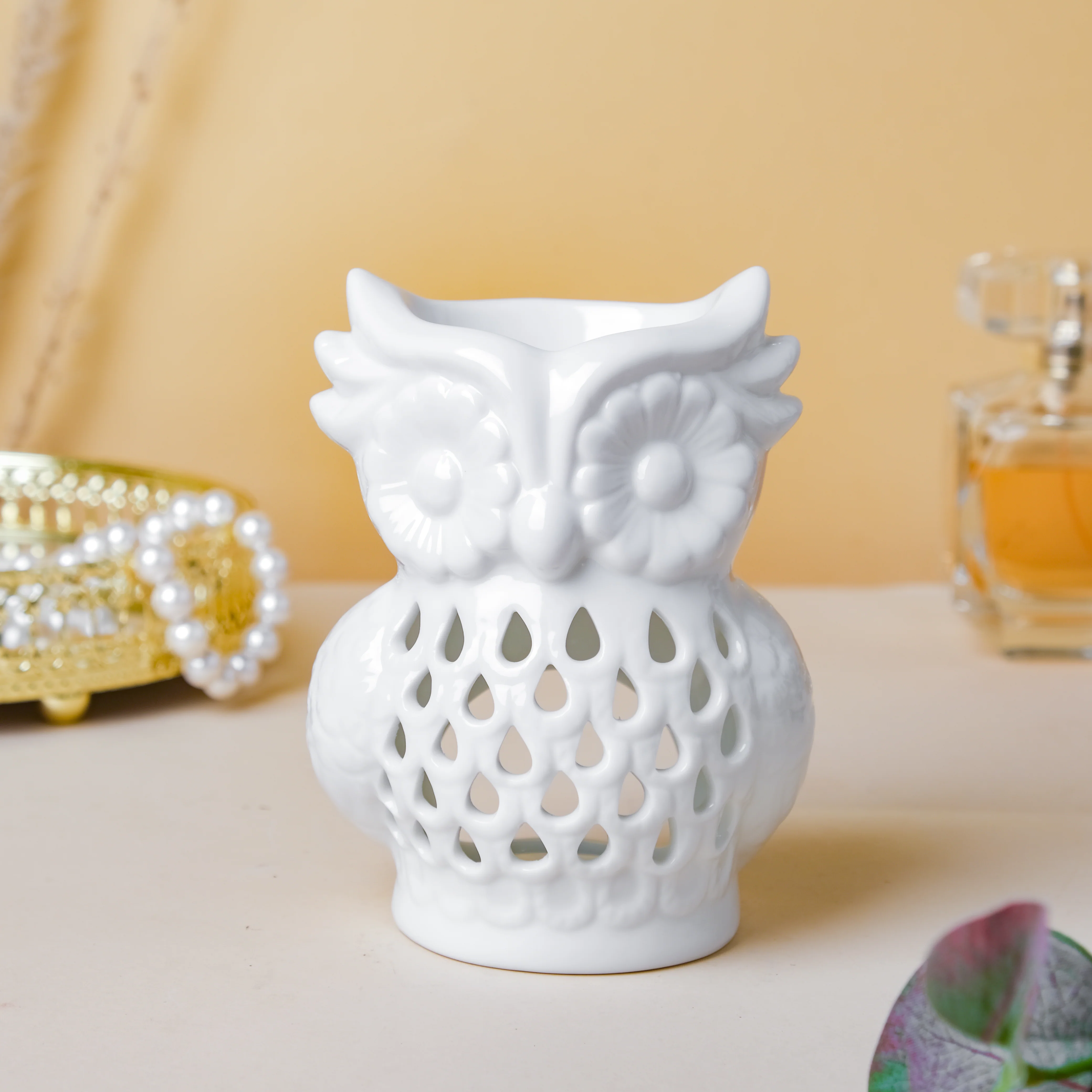 White Ceramic Diffuser - Image 6