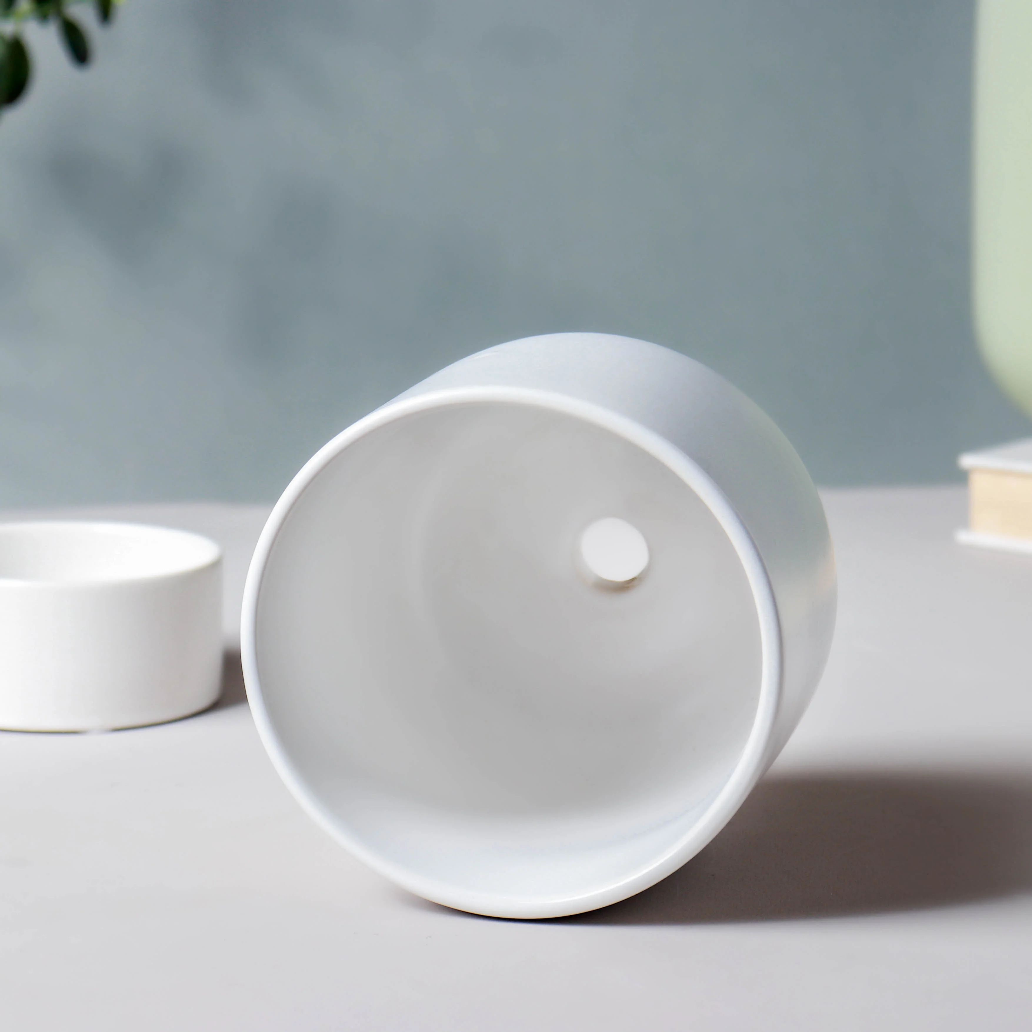 White Ceramic Plant Pot - Image 3