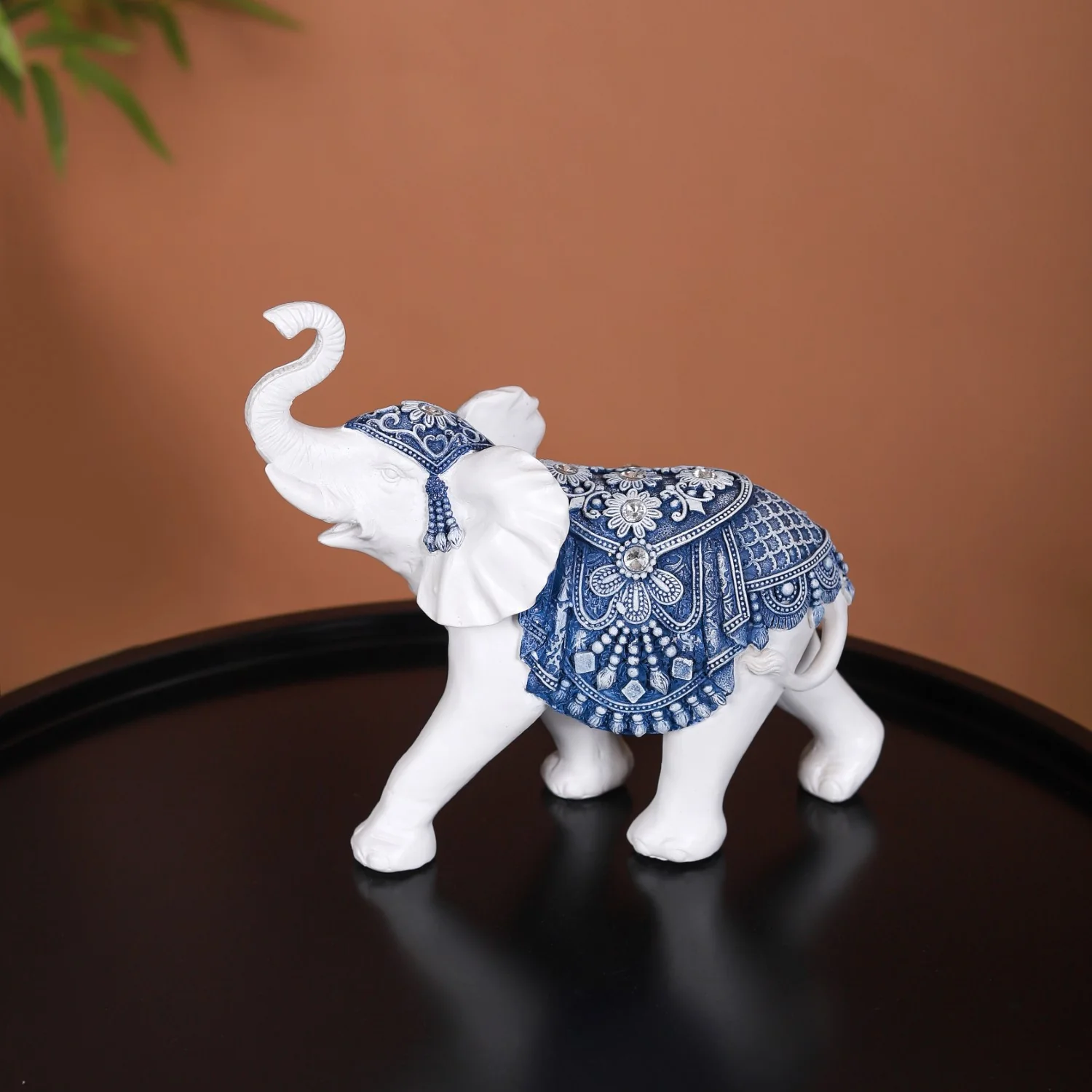 White Elephant Figurine - Image 9