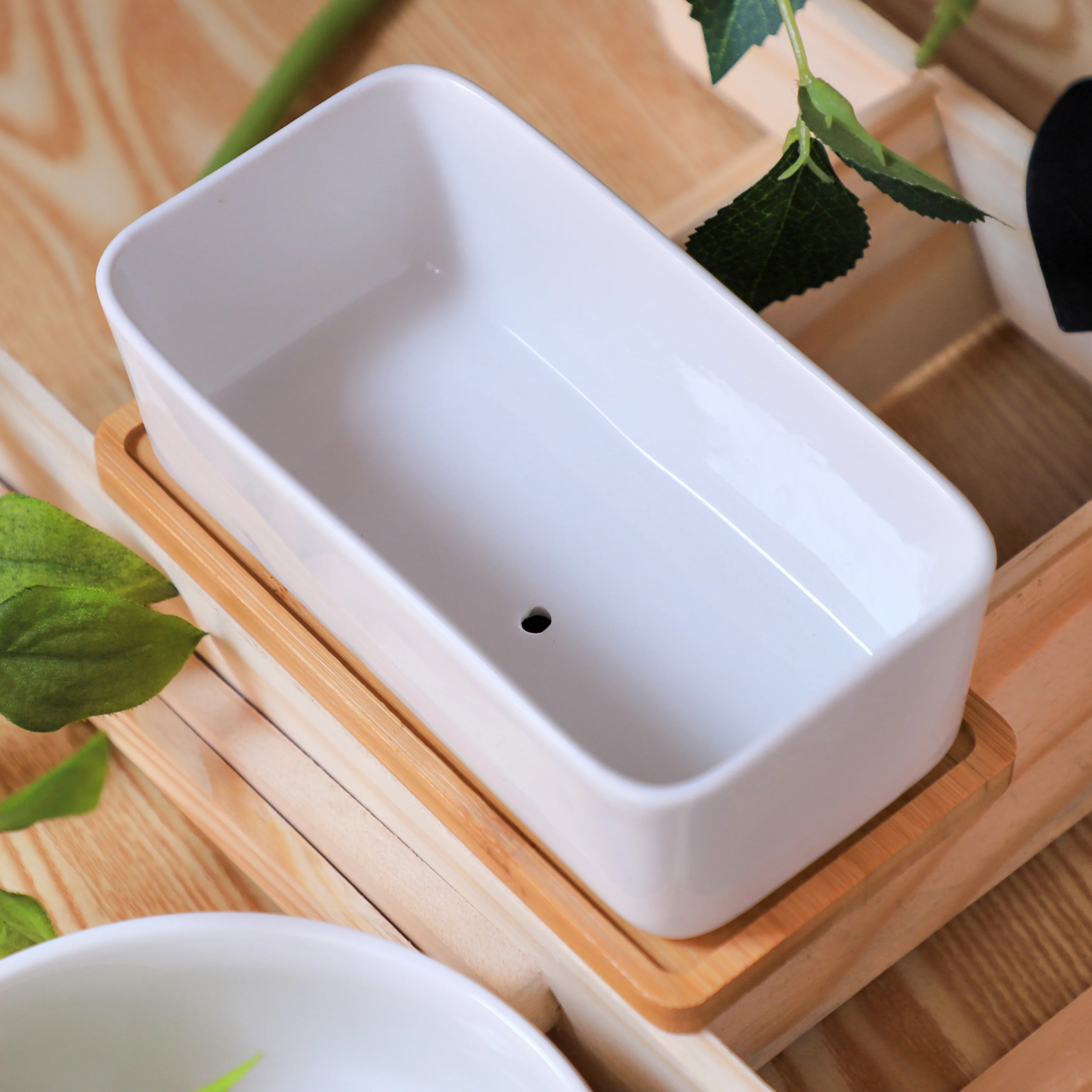 White Plant Pot - Image 19