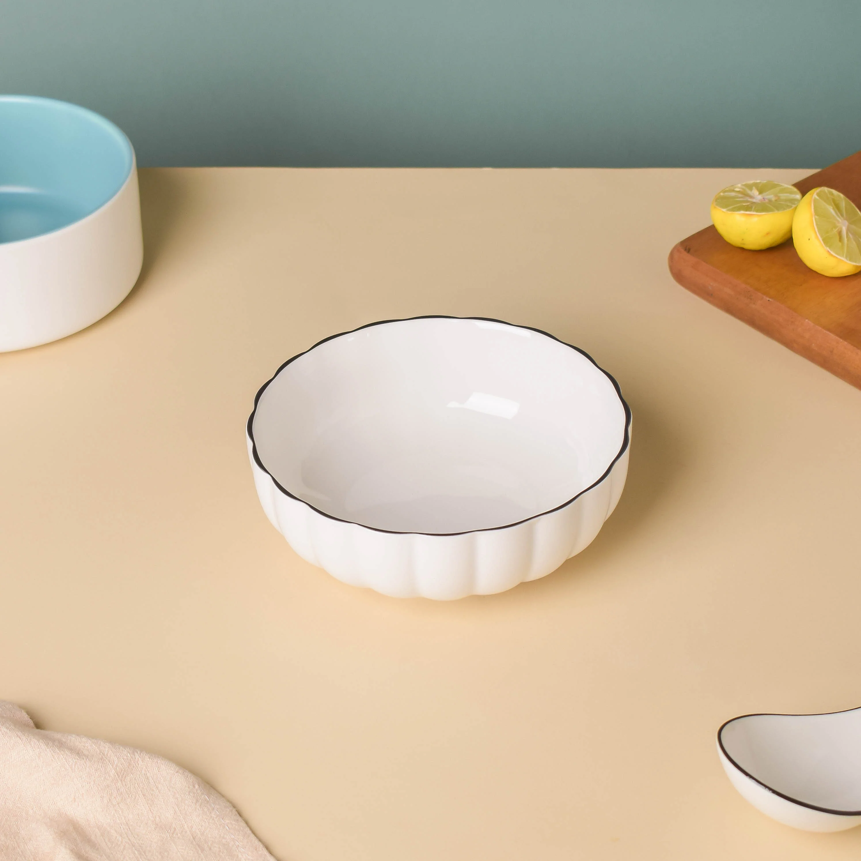 White Scallop Salad Bowl - Image 4