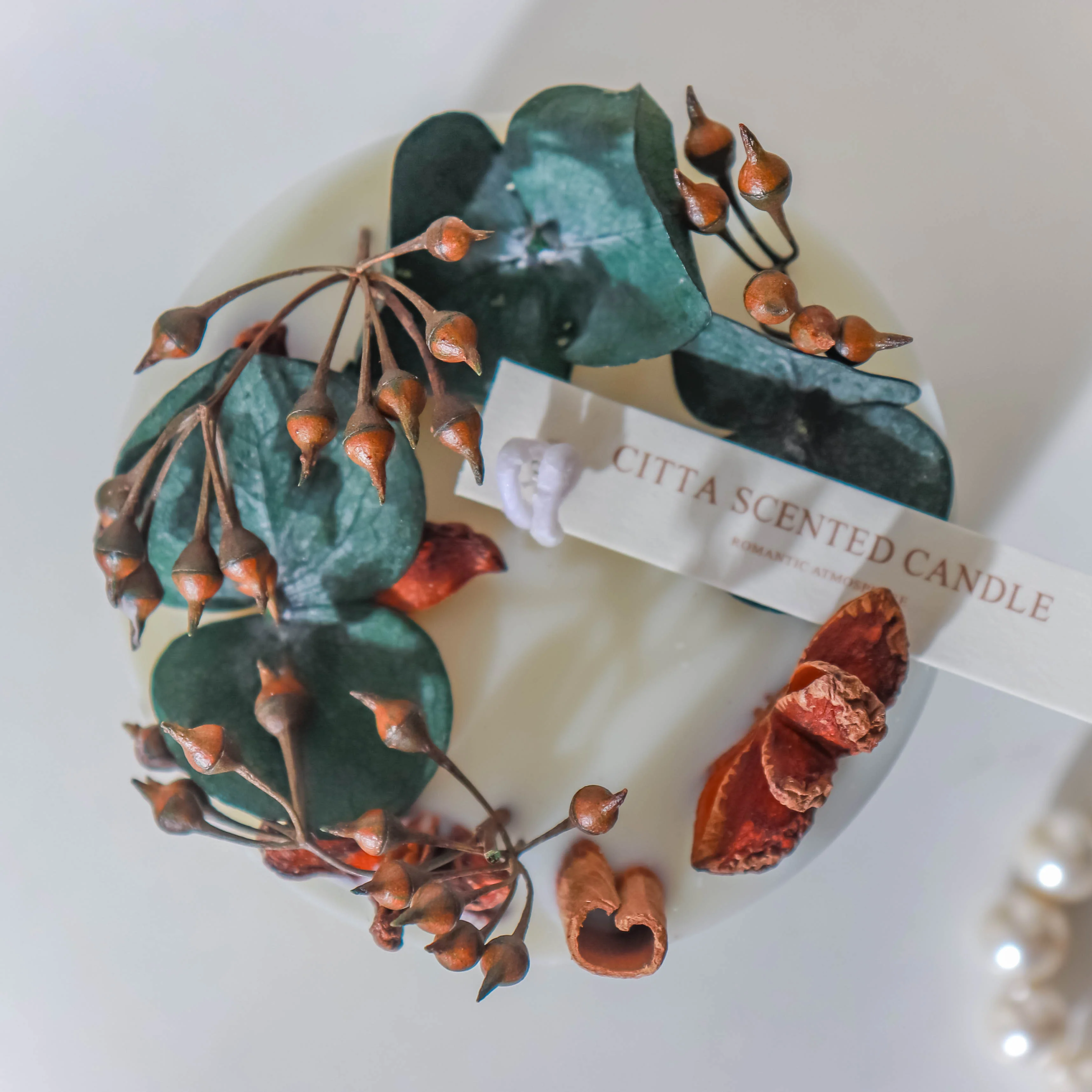 White Scented Candle - Image 18