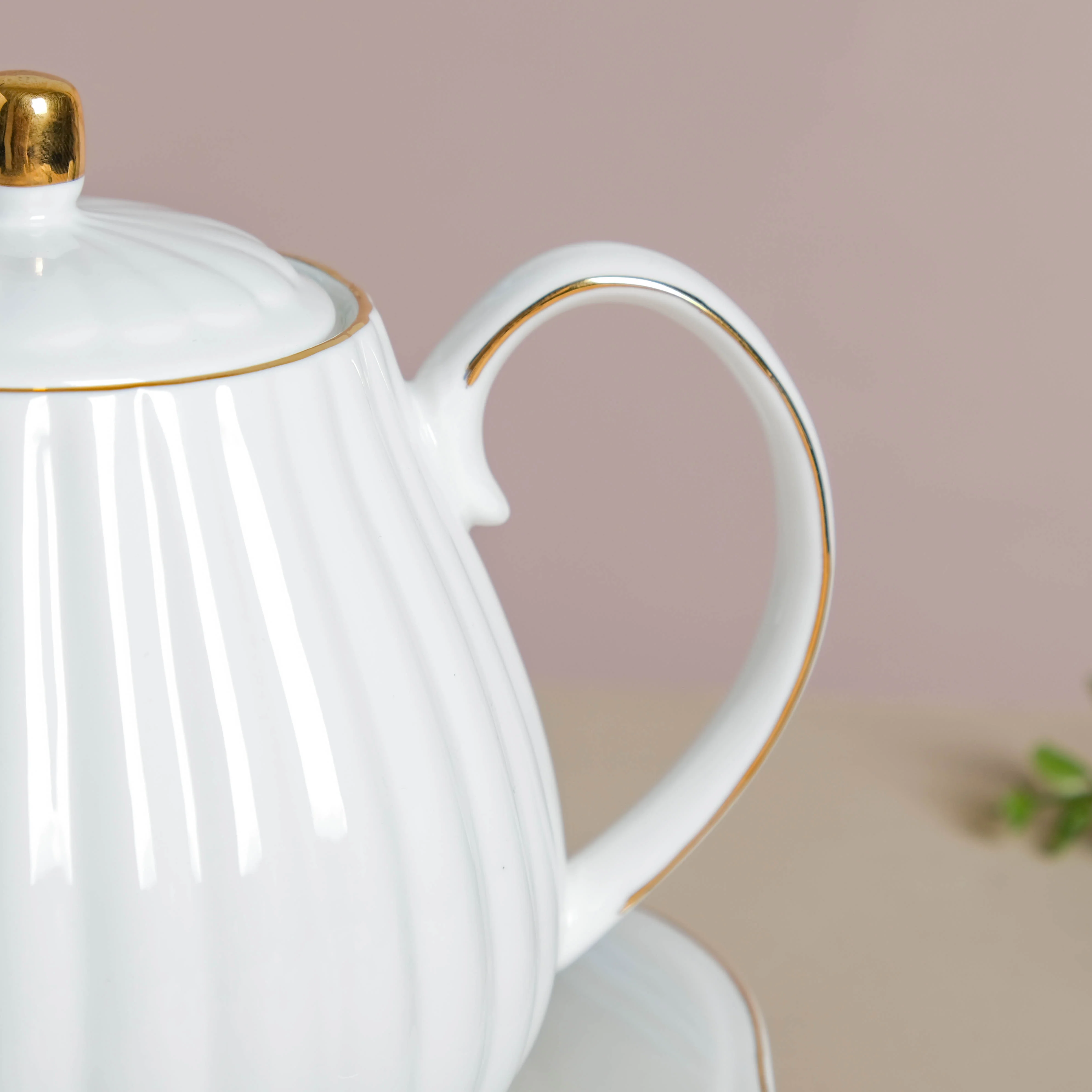 White Truffle Ribbed 1 Litre Teapot With Set of 4 Cups 150 ml - Image 13