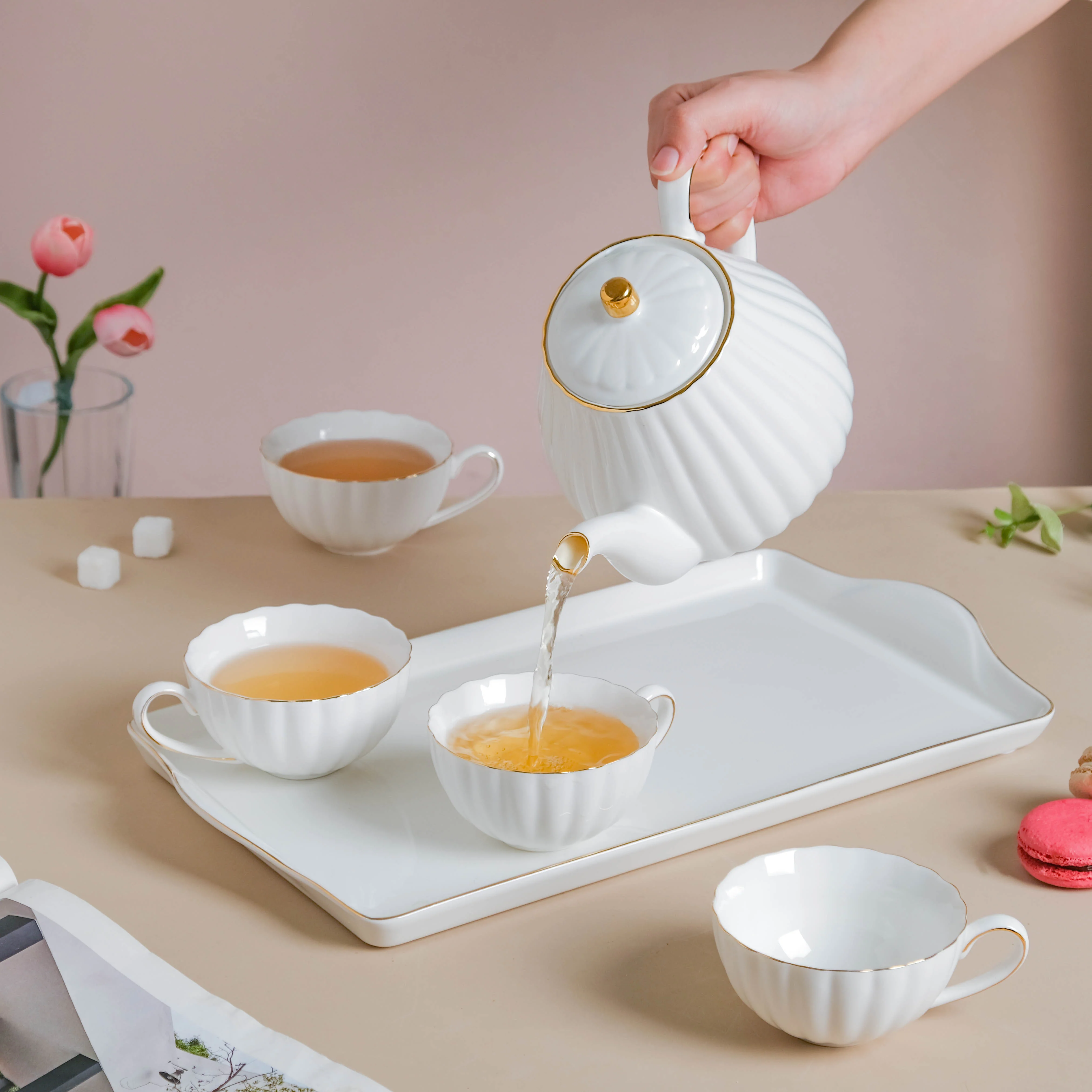 White Truffle Ribbed 1 Litre Teapot With Set of 4 Cups 150 ml - Image 3