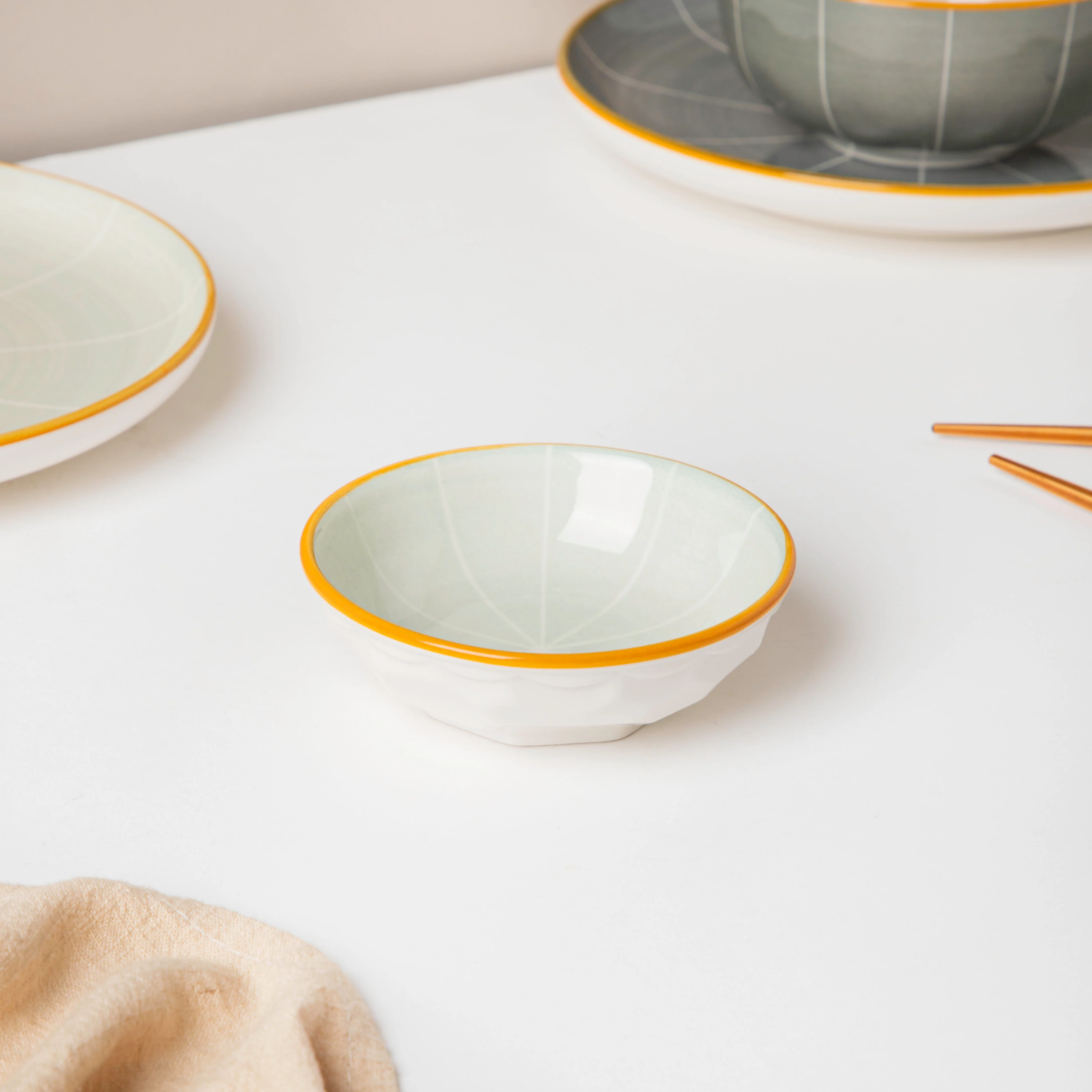Willow Grey 28 Piece Dinner Set For 6 - Image 9