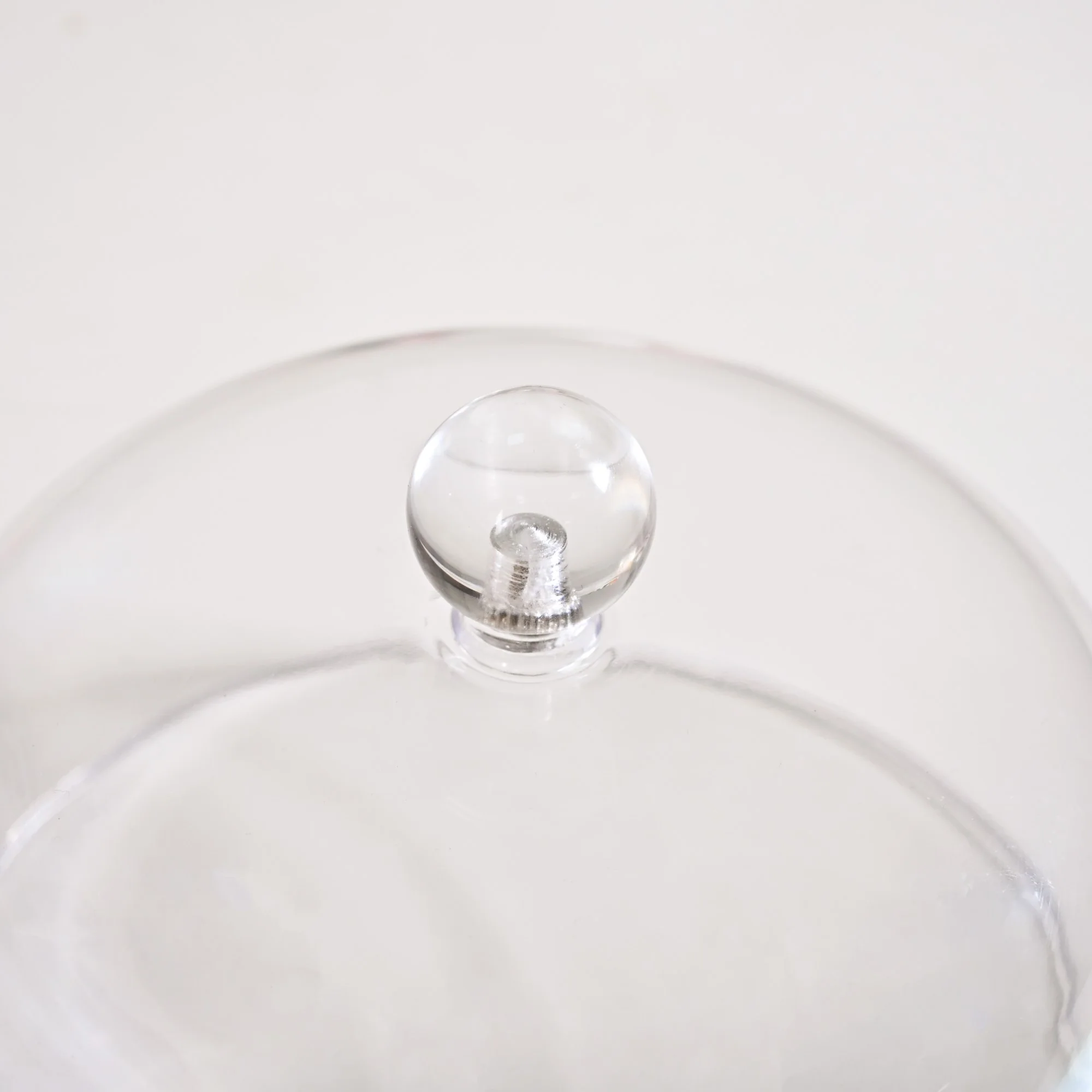 Wooden Cake Stand With Transparent Cloche 17cm - Image 7