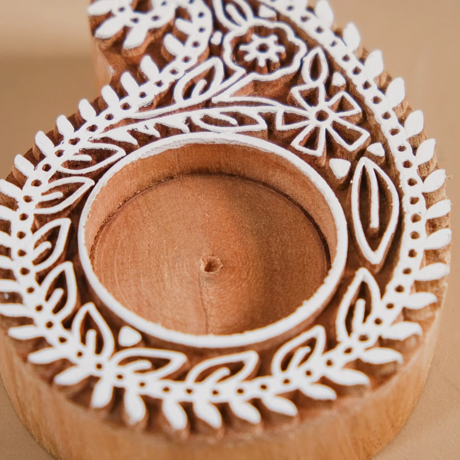 Wooden Paisley Block Candle Holder Set Of 2 - Image 4