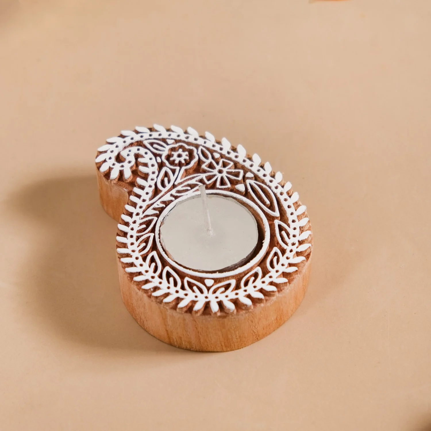 Wooden Paisley Block Candle Holder Set Of 2 - Image 7