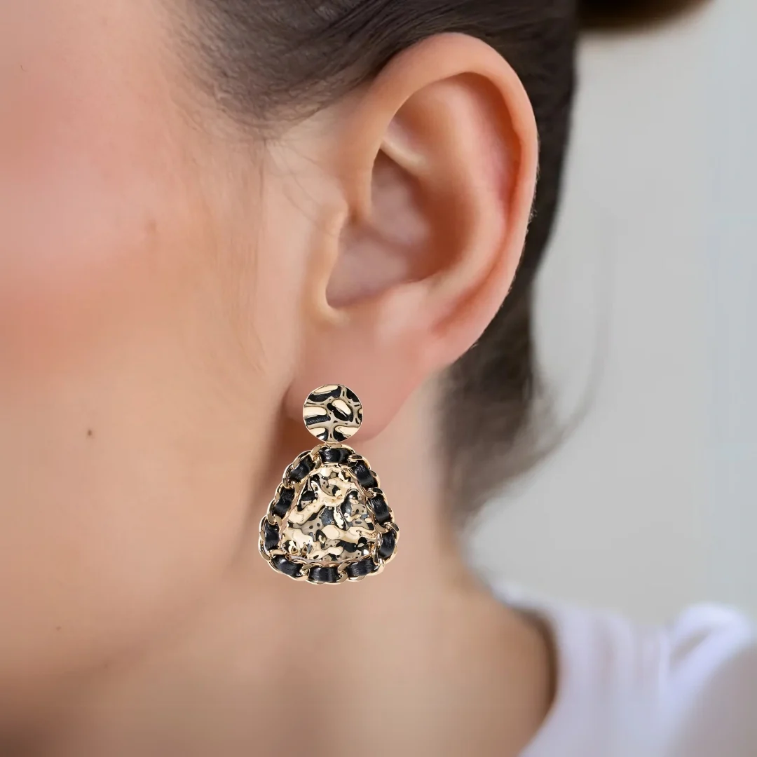 Woven Hammered Danglers Black - Image 5
