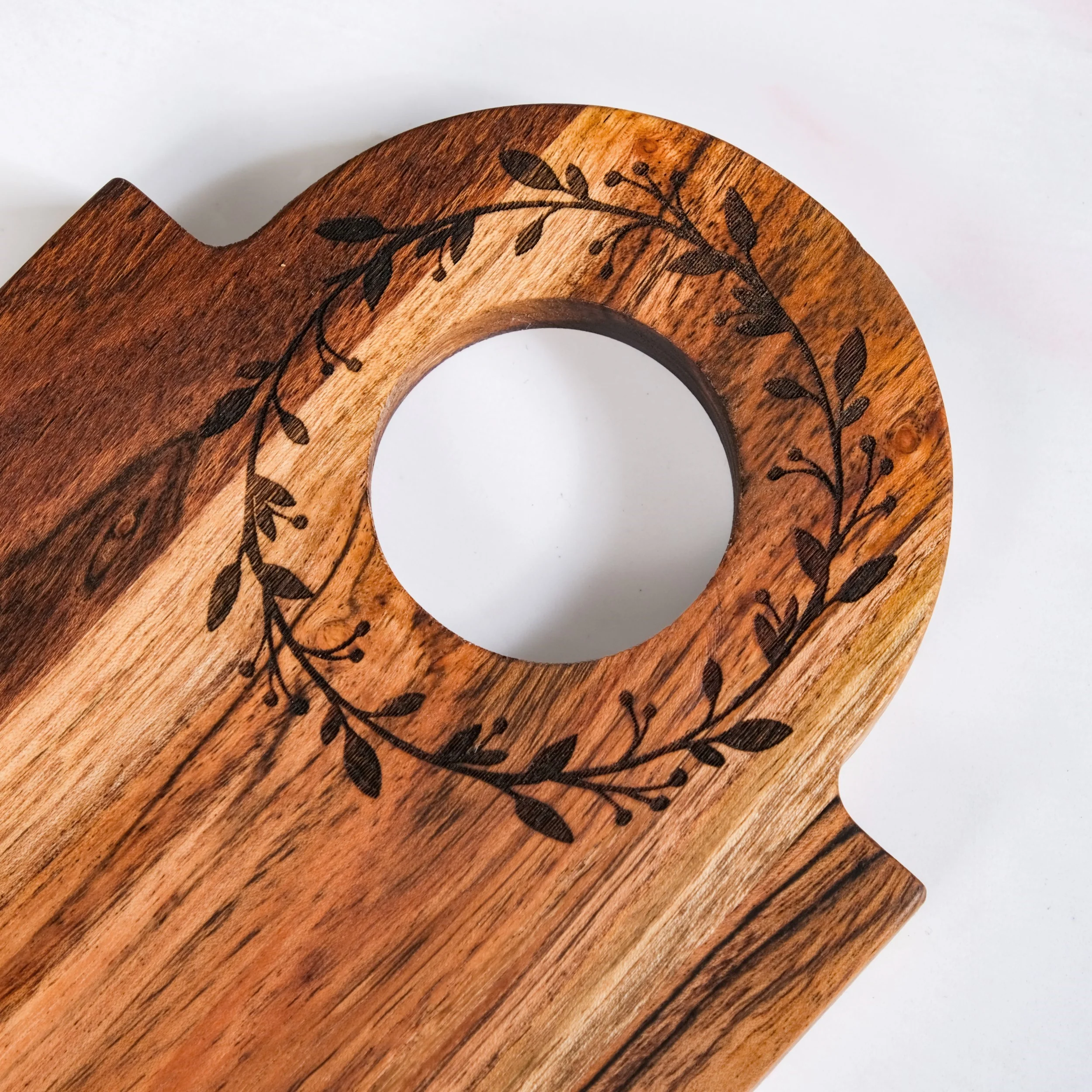 Wreath Ring Acacia Wood Platter 44x15cm - Image 8