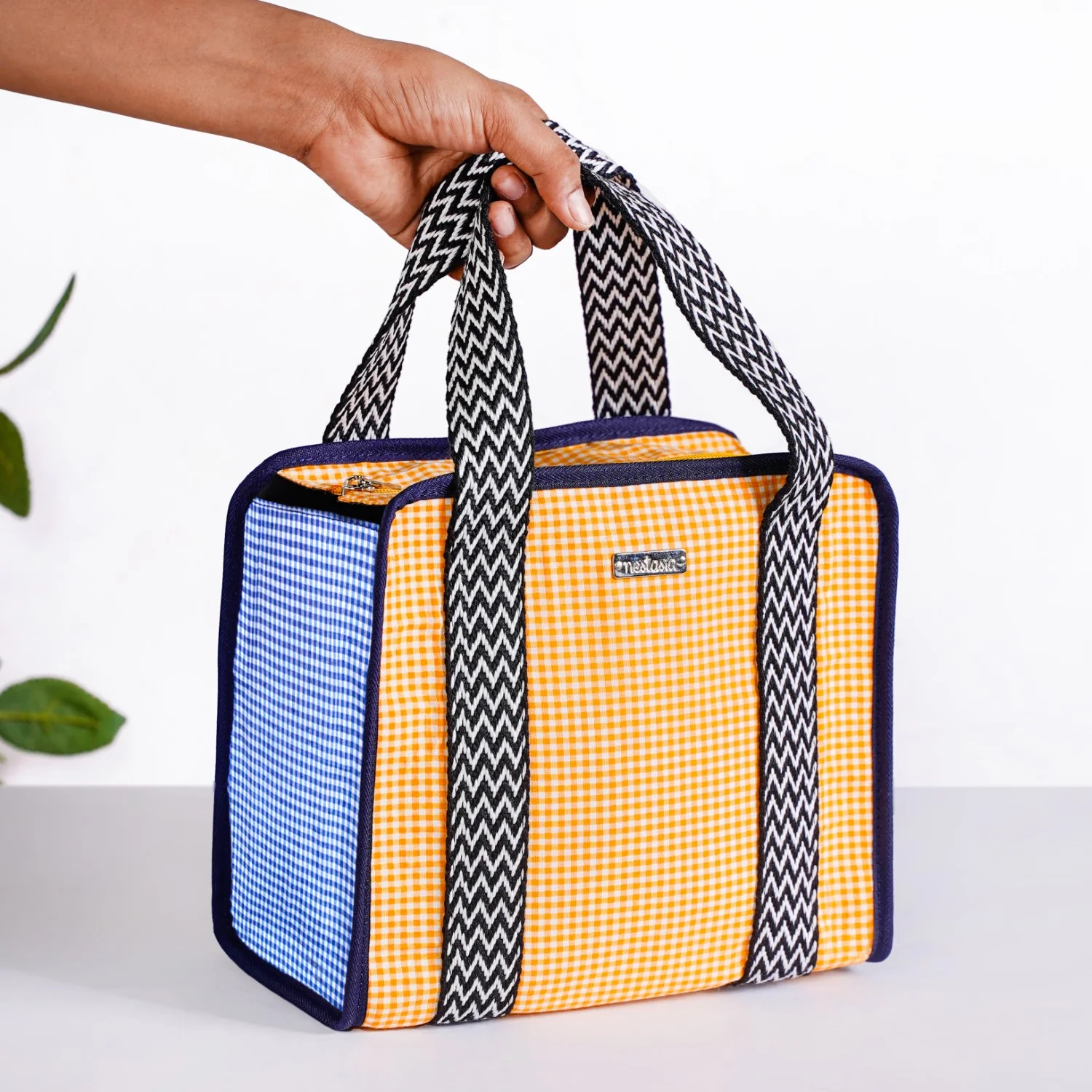 Zesty Checkered Lunch Bag Yellow - Image 2